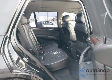 2013 BMW X5 xDrive35I/xDrive35I Premium/xDrive35I Sport Activity z USA, uszkodzony, nr VIN 5UXZV4C52D0G52892